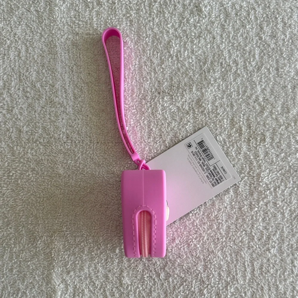 Heyday Pink Earbuds Pop-in Case Cover with Dog Charm